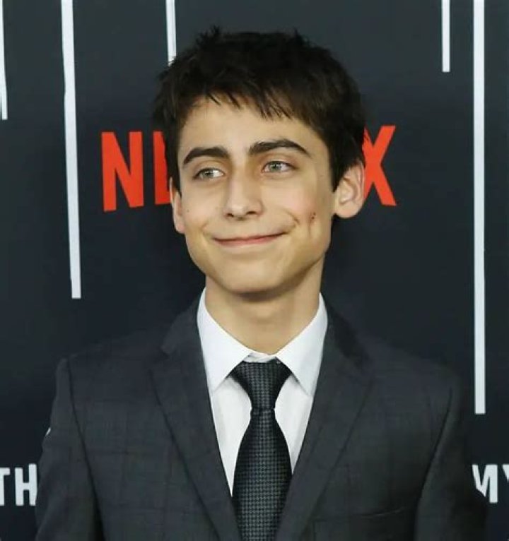 Aidan Gallagher Parents, Age, Net Worth, Instagram, Height, Zodiac, Movies And TV Shows