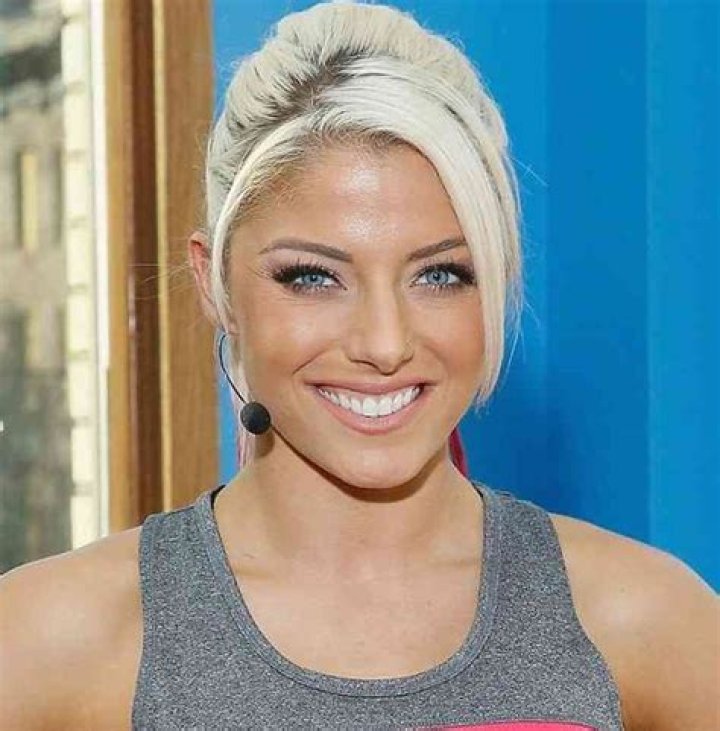 Alexa Bliss (Wrestler) Wiki, Bio, Age, Height, Weight, Body Measurements, Boyfriend, Net Worth, Facts