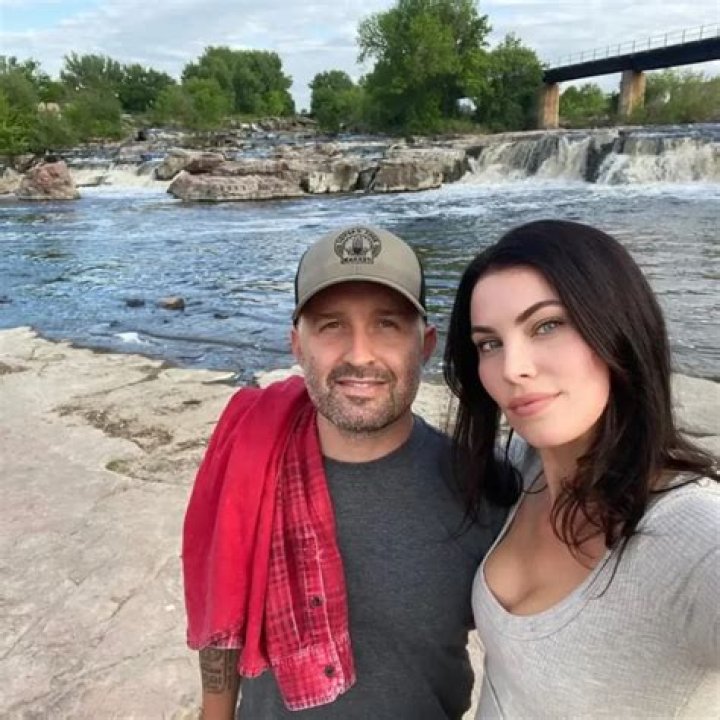 Camilo Echeverry Bio, Wiki, Age, Height, Family, Wife, Songs, Salary and Net Worth.