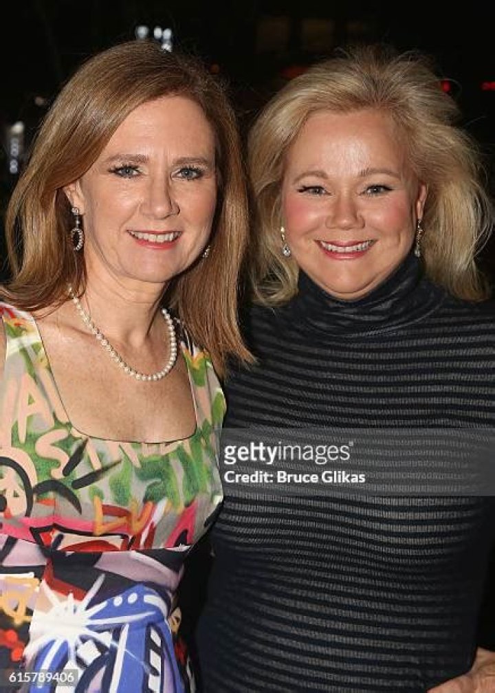 Caroline Rhea Siblings: Meet Cynthia Rhea, Celia Rhea