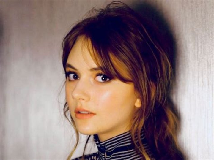 Emilia Jones Height, Weight, Net Worth, Age, Birthday, Wikipedia, Who, Nationality, Biography