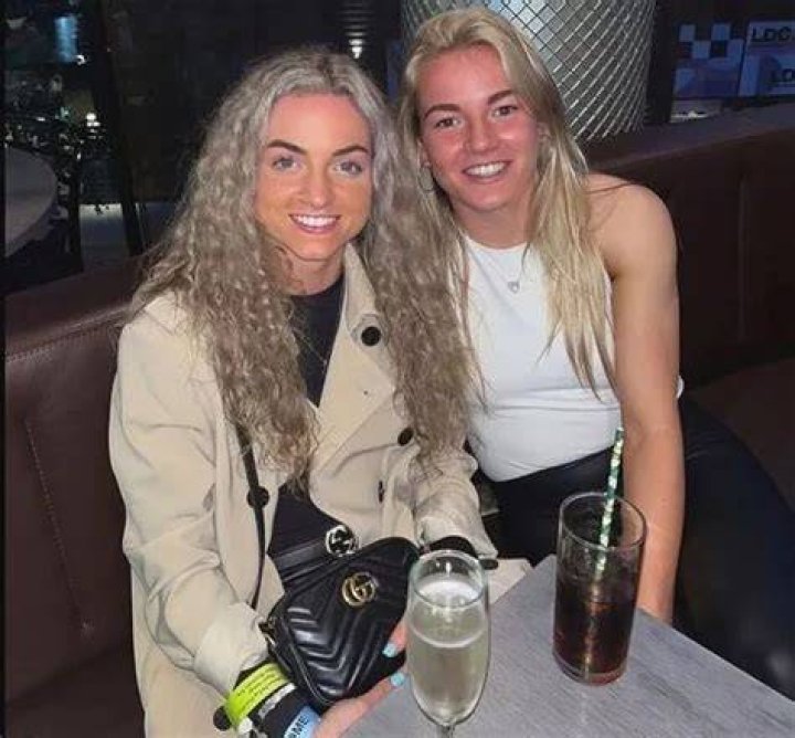 Is the Winger Married: Inside Lauren Hemp’s Dating Life and Relationship?
