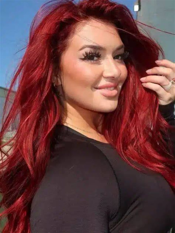 Isla Moon (Tiktoker) Age, Onlyfans, Ethnicity, Net Worth, Height and Weight