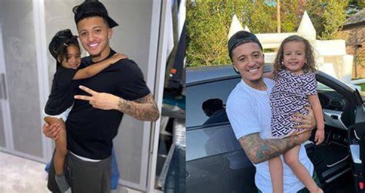 
Jadon Sancho Family: Facts To Learn About His Parents And Siblings 