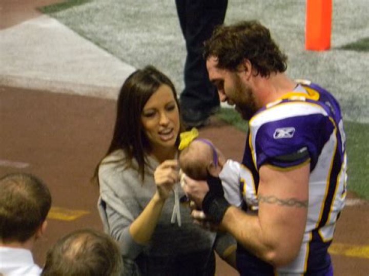 Jared Allen Wife Who is Jared Allen Wife?