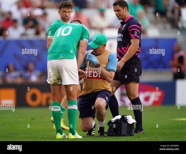 
Johnny Sexton Injury Update- How Is He Now? 