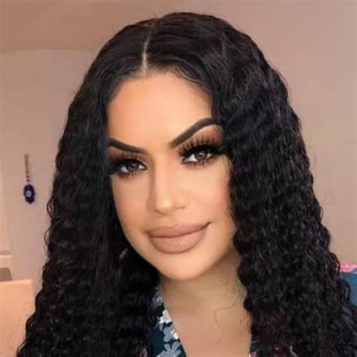
Lissa Aires Height, Weight, Net Worth, Age, Birthday, Wikipedia, Who, Nationality, Biography 