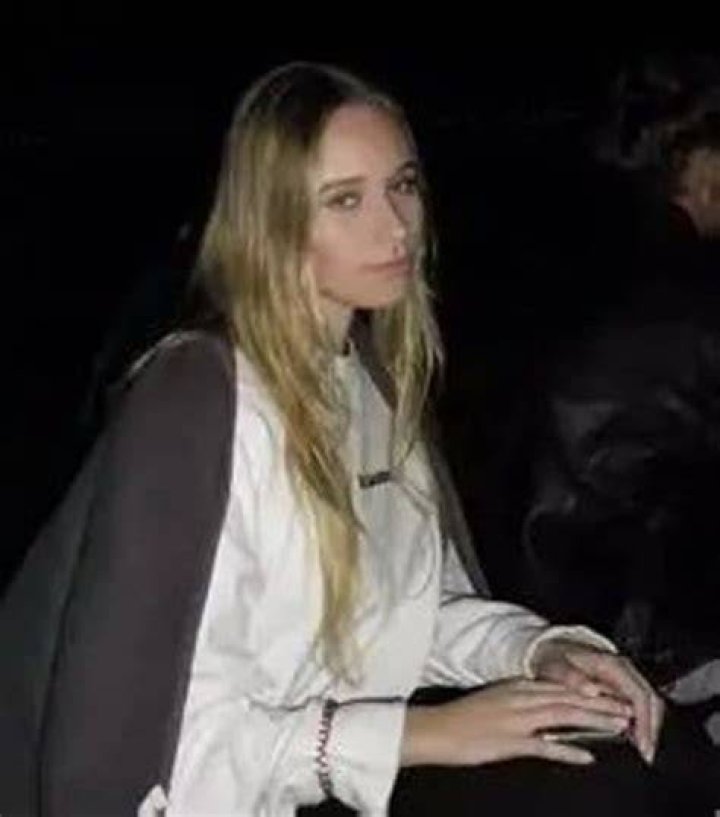 Luiza Rozova aka Elizaveta Krivonogikh Instagram, Age, Wiki, Biography