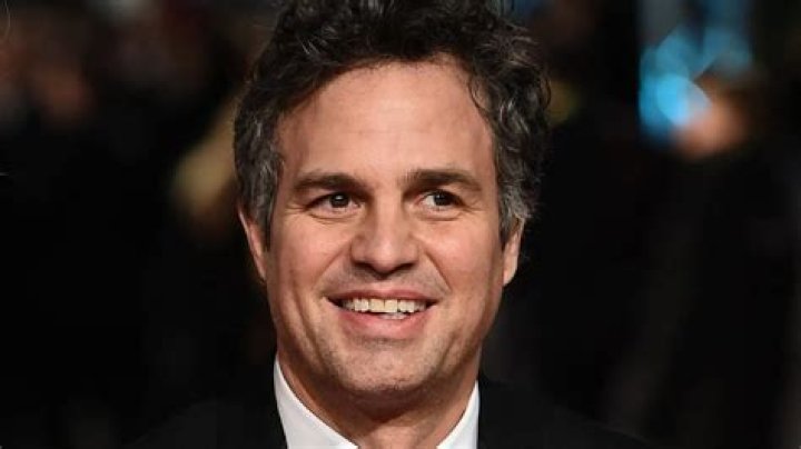 Mark Ruffalo Height, Weight, Net Worth, Age, Birthday, Wikipedia, Who, Instagram, Biography