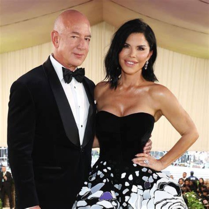 Meet The Children Of Jeff Bezos’ Girlfriend Lauren Sánchez
