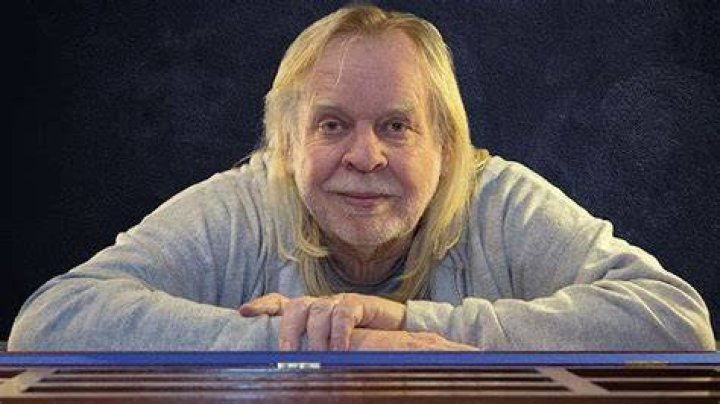 
Rick Wakeman Age, Birthday, Wikipedia, Who, Nationality, Biography 