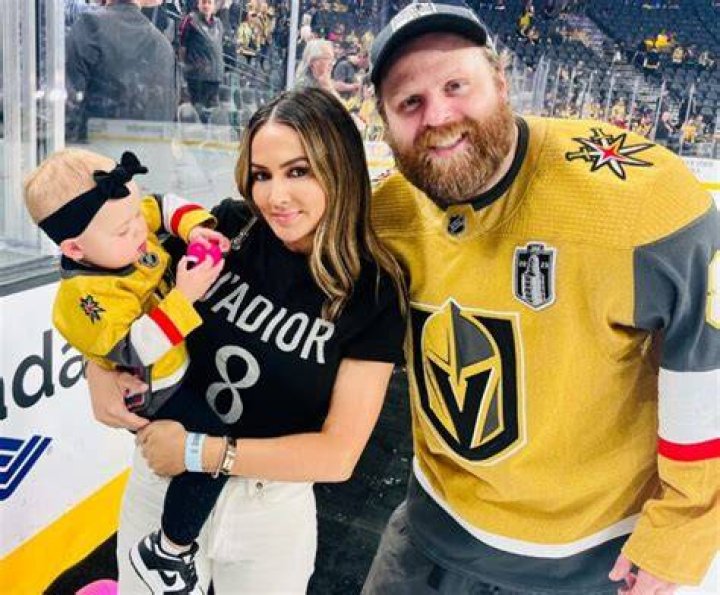 Sandra Pereira and Husband Phil Kessel Announce New Baby, Here Is Further Detail On The Family