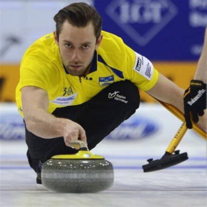 
Swedish Curler Sebastian Kraupp Girlfriend Caroline Frandsen 