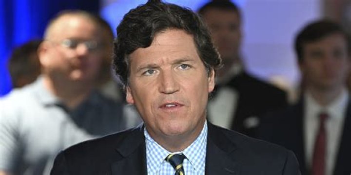 Tucker Carlson Bio, Age, Wiki, Tonight, Net Worth, Pronouncing Kamala, Salary, Fox News and CNN