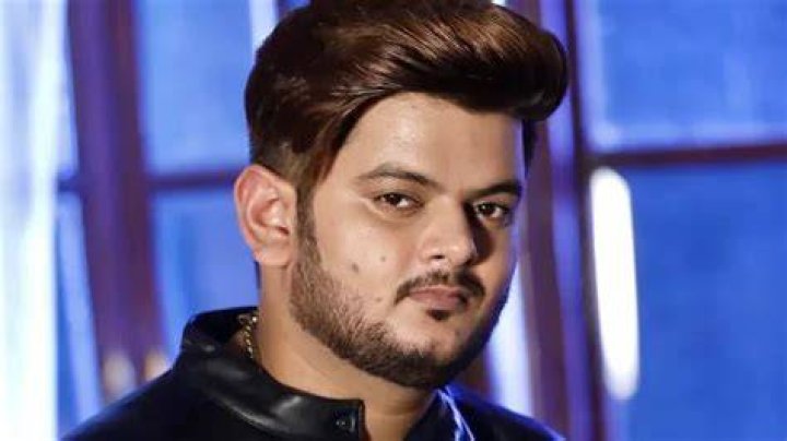 
Vishal Mishra Height, Weight, Net Worth, Age, Birthday, Wikipedia, Who, Nationality, Biography 