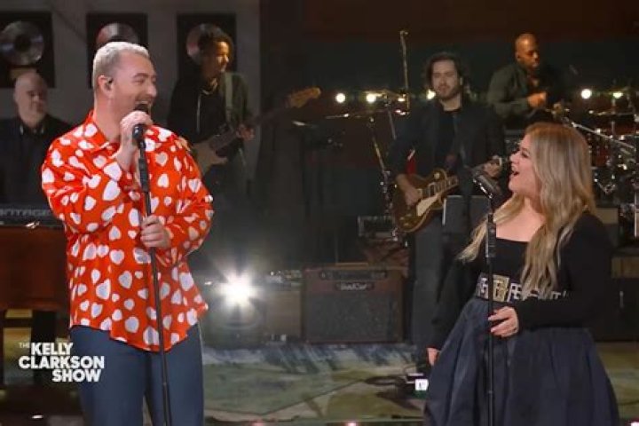 
Watch Kelly Clarkson Perform 2004’s ‘Breakaway’ as a Duet with Sam Smith During Kellyoke Segment 