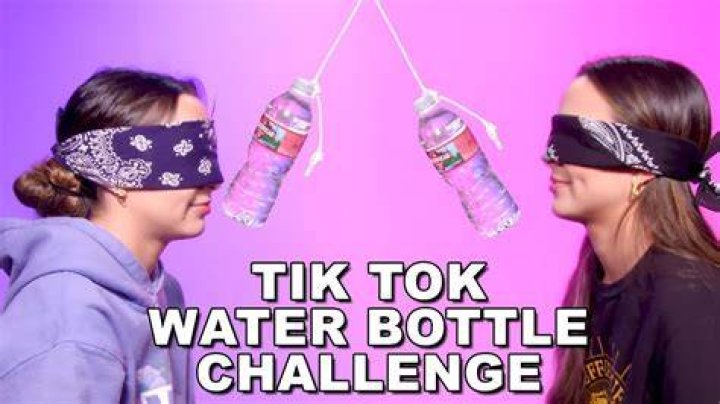 What Is “Water Bottle Fan Challenge” On TikTok? How To Do The Blindfold Trend?