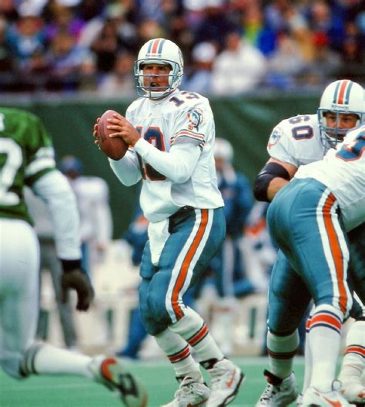 
Who are Dan Marinos Parents? Dan Marino Biography, Parents Name, Nationality and More 